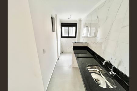 Apartamento à venda com 40m², 2 quartos e sem vaga Apartamento à venda com 40m², 2 quartos e sem vagaCozinha e Área de Serviço