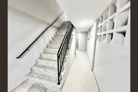 Apartamento à venda com 40m², 2 quartos e sem vaga Apartamento à venda com 40m², 2 quartos e sem vagaEntrada