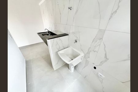Apartamento à venda com 40m², 2 quartos e sem vaga Apartamento à venda com 40m², 2 quartos e sem vagaCozinha e Área de Serviço