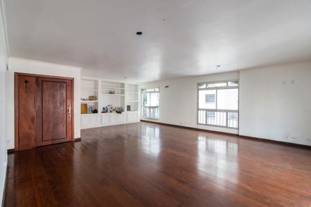 Apartamento à venda com 3 quartos, 200m² em Santa Cecilia, São Paulo