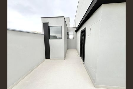 Apartamento à venda com 48m², 2 quartos e 1 vagaVaranda