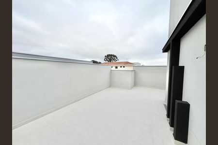 Apartamento à venda com 48m², 2 quartos e 1 vaga Apartamento à venda com 48m², 2 quartos e 1 vagaVaranda