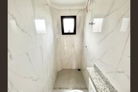 Apartamento à venda com 48m², 2 quartos e 1 vaga Apartamento à venda com 48m², 2 quartos e 1 vagaBanheiro da Suíte