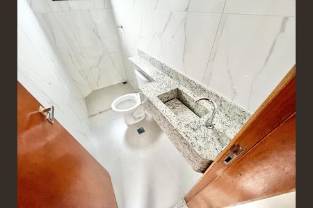 Apartamento à venda com 48m², 2 quartos e 1 vaga Apartamento à venda com 48m², 2 quartos e 1 vagaBanheiro da Suíte