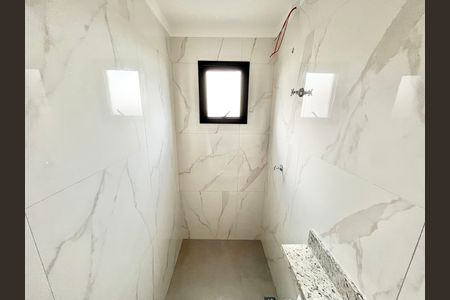 Apartamento à venda com 48m², 2 quartos e 1 vaga Apartamento à venda com 48m², 2 quartos e 1 vagaBanheiro