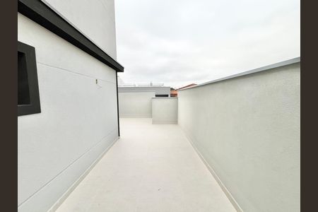 Apartamento à venda com 48m², 2 quartos e 1 vaga Apartamento à venda com 48m², 2 quartos e 1 vagaVaranda
