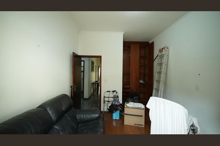 Casa à venda com 300m², 5 quartos e 4 vagasQuarto 2
