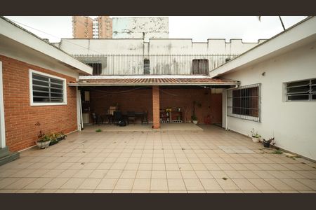 Casa à venda com 300m², 5 quartos e 4 vagasQuintal