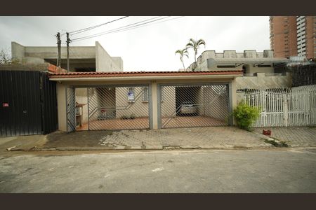 Casa à venda com 300m², 5 quartos e 4 vagasFachada