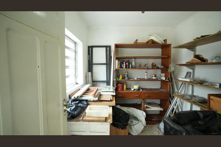 Casa à venda com 300m², 5 quartos e 4 vagasQuarto 4