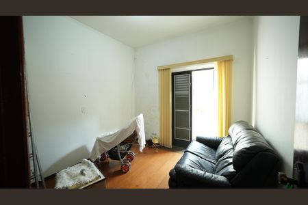 Casa à venda com 300m², 5 quartos e 4 vagasQuarto 2