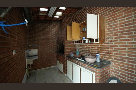 Casa à venda com 300m², 5 quartos e 4 vagasArea de Serviço
