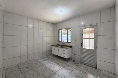 Casa para alugar com 70m², 2 quartos e 3 vagas Casa para alugar com 70m², 2 quartos e 3 vagasCozinha