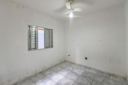 Casa para alugar com 70m², 2 quartos e 3 vagas Casa para alugar com 70m², 2 quartos e 3 vagasQuarto 1