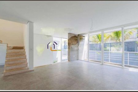 Casa à venda com 4 quartos, 424m² em Jardim Cordeiro, São Paulo