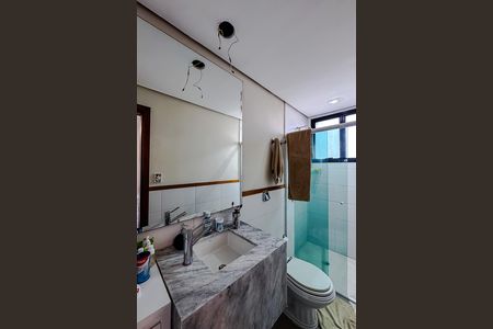 Apartamento à venda com 140m², 3 quartos e 4 vagasBanheiro da Suíte