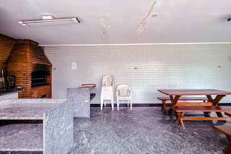 Apartamento à venda com 140m², 3 quartos e 4 vagasÁrea comum - Churrasqueira