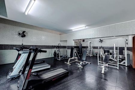Apartamento à venda com 140m², 3 quartos e 4 vagasÁrea comum - Academia