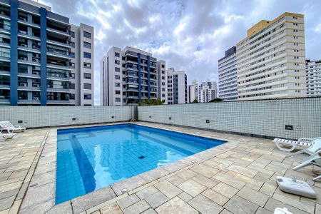 Apartamento à venda com 140m², 3 quartos e 4 vagasÁrea comum - Piscina