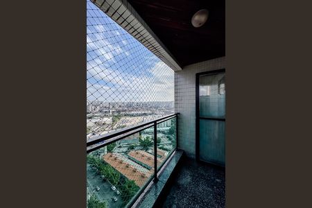 Apartamento à venda com 140m², 3 quartos e 4 vagasVaranda da Suíte