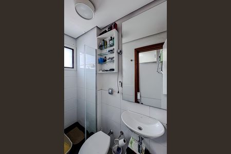 Apartamento à venda com 140m², 3 quartos e 4 vagasBanheiro de serviço