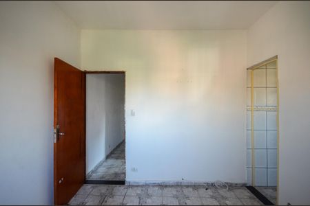 Casa para alugar com 140m², 2 quartos e sem vagaSuíte