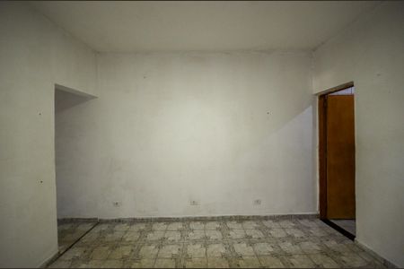 Sala de casa para alugar com 2 quartos, 140m² em Jardim Santa Lucrecia, São Paulo