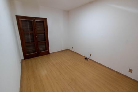 Casa de condomínio para alugar com 325m², 4 quartos e 4 vagasSUITE 2