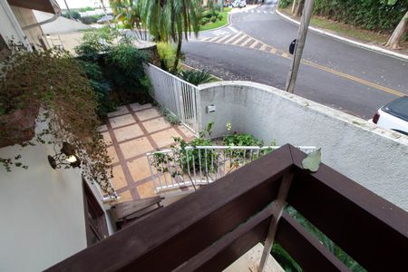 Casa de condomínio para alugar com 325m², 4 quartos e 4 vagasSACADA QUARTO 3