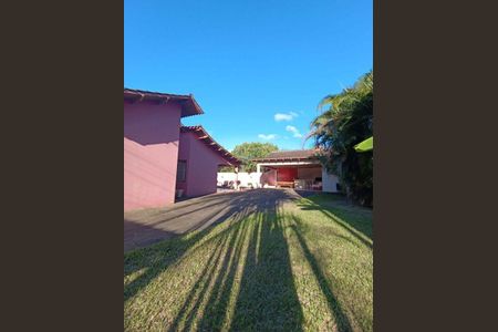 Casa para alugar com 248m², 3 quartos e 7 vagas