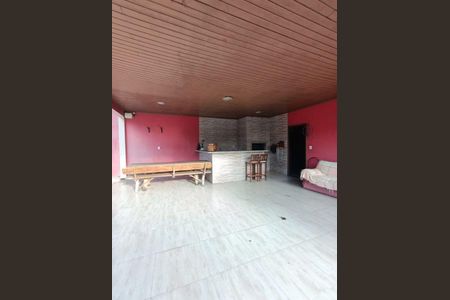 Casa para alugar com 248m², 3 quartos e 7 vagas