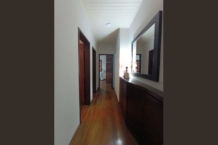 Casa para alugar com 248m², 3 quartos e 7 vagas