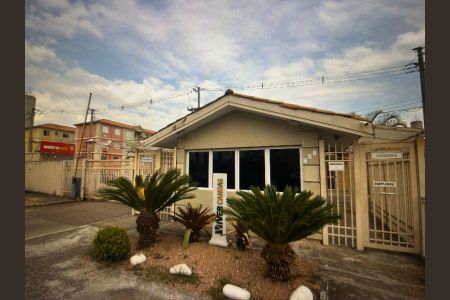 Apartamento para alugar com 42m², 2 quartos e sem vagaFachada e portaria