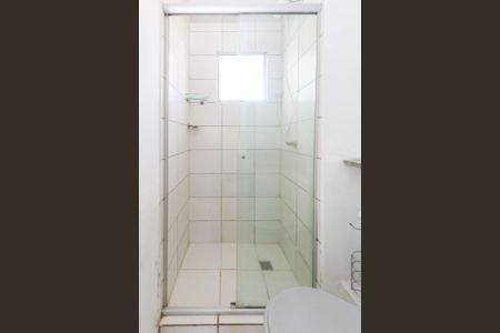 Apartamento para alugar com 42m², 2 quartos e sem vagaBanheiro 