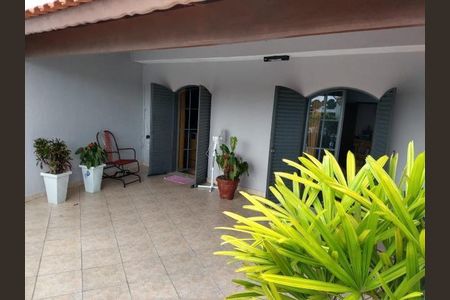 Casa à venda com 3 quartos, 225m² em Vila Bremen, Guarulhos