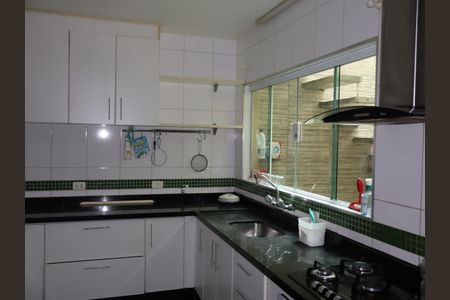 Casa à venda com 158m², 3 quartos e 1 vagaCozinha