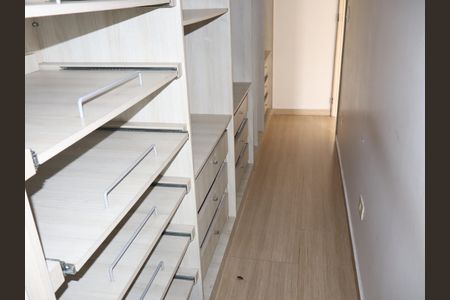 Casa à venda com 158m², 3 quartos e 1 vagaCloset da suíte