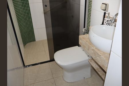 Casa à venda com 158m², 3 quartos e 1 vagaBanheiro suíte