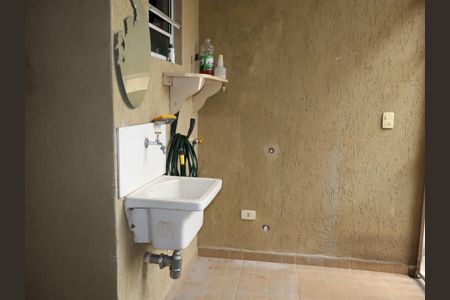 Casa à venda com 158m², 3 quartos e 1 vagaÁrea de Serviço