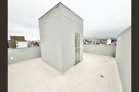 Apartamento à venda com 81m², 1 quarto e sem vaga Apartamento à venda com 81m², 1 quarto e sem vagaVaranda