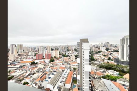 Apartamento à venda com 81m², 1 quarto e sem vaga Apartamento à venda com 81m², 1 quarto e sem vagaVaranda da Sala Vista