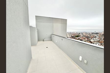 Apartamento à venda com 81m², 1 quarto e sem vaga Apartamento à venda com 81m², 1 quarto e sem vagaVaranda