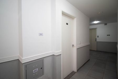 Apartamento à venda com 44m², 2 quartos e 1 vaga Apartamento à venda com 44m², 2 quartos e 1 vagaHall de entrada