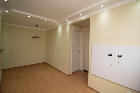 Sala de apartamento à venda com 2 quartos, 44m² em Gopouva, Guarulhos