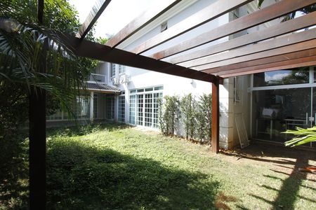 Casa para alugar com 360m², 5 quartos e 3 vagasÁrea externa