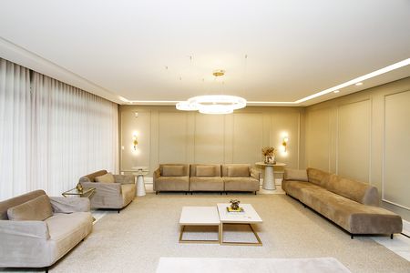 Casa para alugar com 360m², 5 quartos e 3 vagasSala