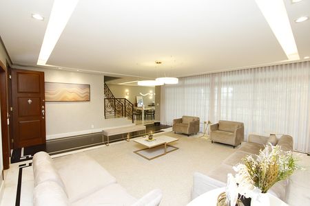 Sala de casa para alugar com 5 quartos, 360m² em Belvedere, Belo Horizonte
