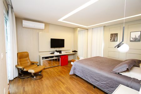 Casa para alugar com 360m², 5 quartos e 3 vagasQuarto 1 - Suíte