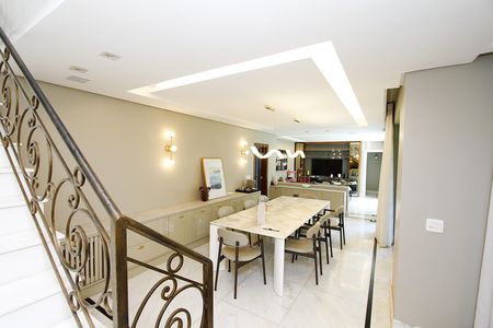 Casa para alugar com 360m², 5 quartos e 3 vagasSala de Jantar