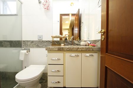 Casa para alugar com 360m², 5 quartos e 3 vagasBanheiro do Quarto 3